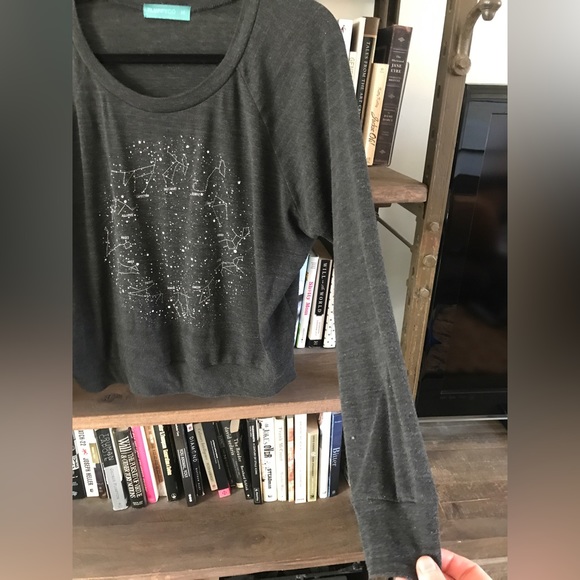 EUC FLUFFY CO Camping Chic Astrology GraphicDark Grey Raglan Sleeve Sweatshirt M - Picture 5 of 10